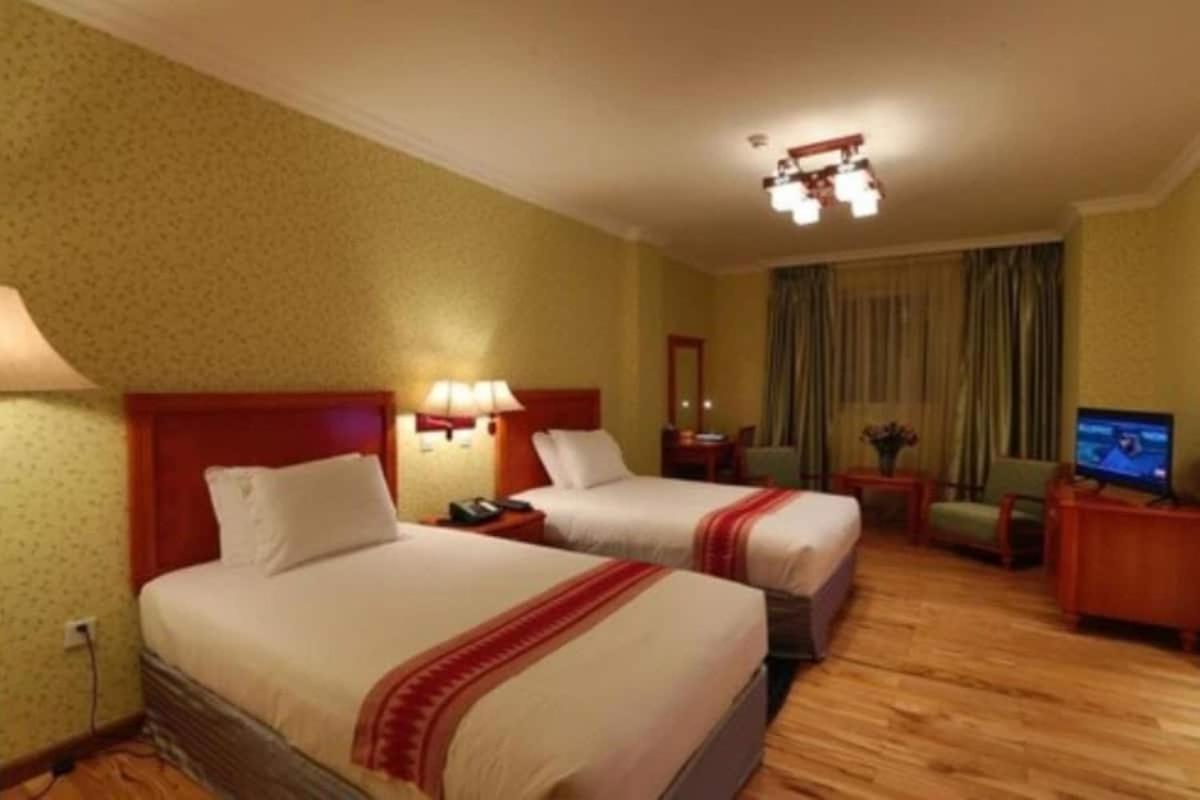 Abyssinia Renaissance Hotel Addis Abeba Exterior foto