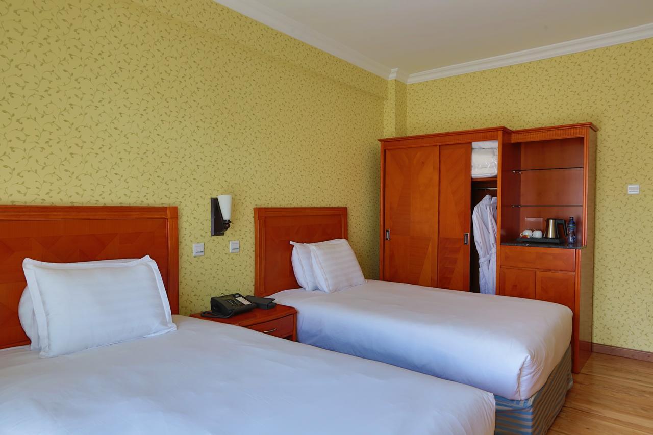Abyssinia Renaissance Hotel Addis Abeba Exterior foto